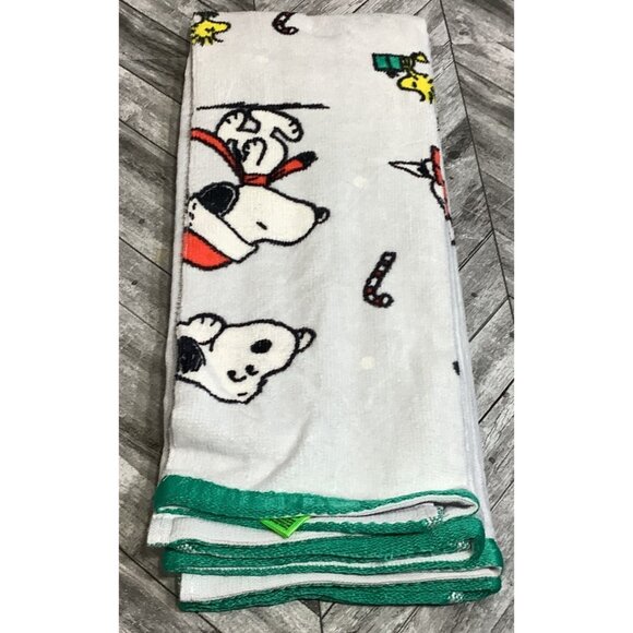 2 Snoopy Christmas Hand Kitchen Towel Set Woodstock 15" x 25" Dishcloths - Picture 2 of 5